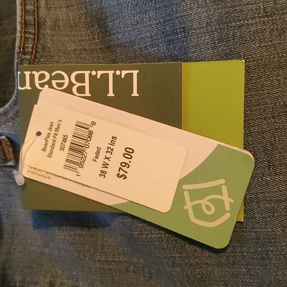 L.L. Bean Faded Blue BeanFlex Standard Fit Sz. 38x32 Jeans - Picture 4 of 12